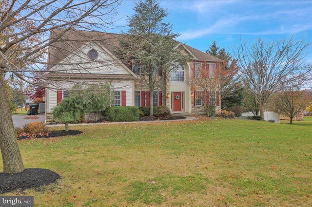 144 ROBBY DR, Leesport, PA 19533