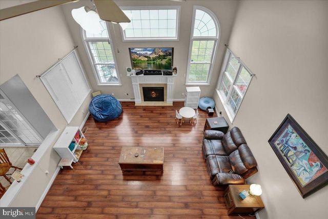 144 ROBBY DR, Leesport, PA 19533