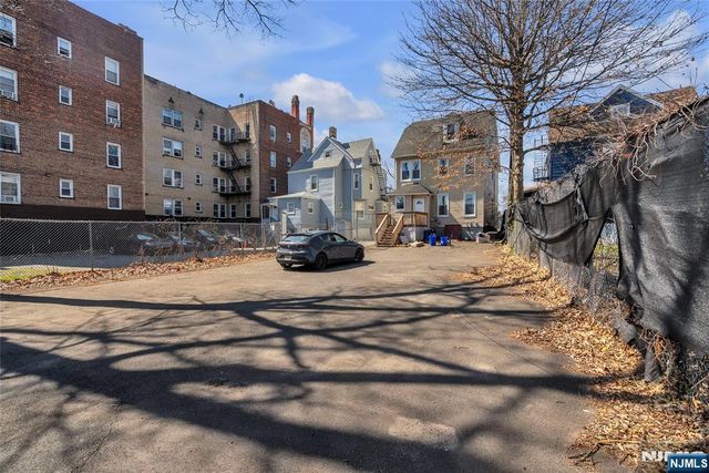 162 Clinton Street, East Orange, NJ 07018