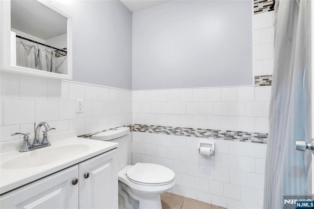 162 Clinton Street, East Orange, NJ 07018