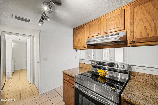 3511 E BASELINE Road 1237, Phoenix, AZ 85042