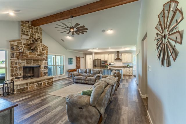 14910 Old Stoney Road, Ponder, TX 76259