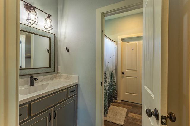 14910 Old Stoney Road, Ponder, TX 76259