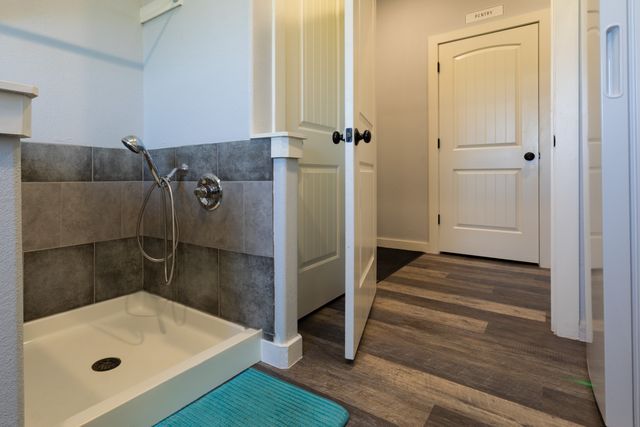 14910 Old Stoney Road, Ponder, TX 76259