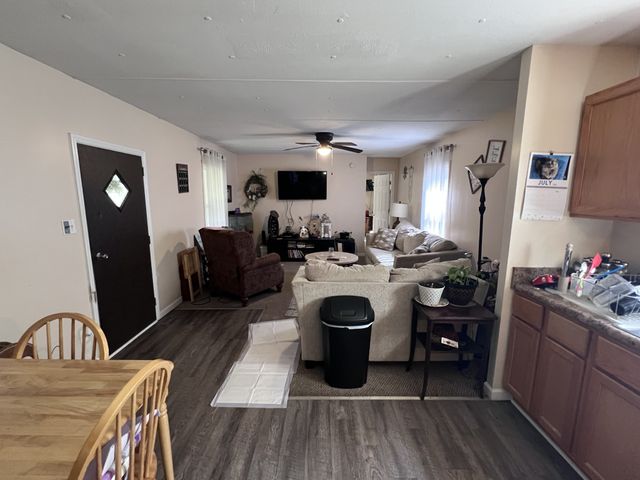 125 Dixon Ln, Jasper, TN 37347