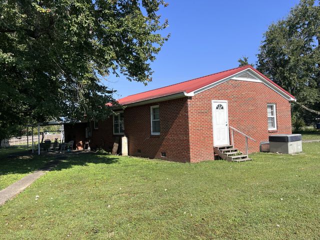 125 Dixon Ln, Jasper, TN 37347