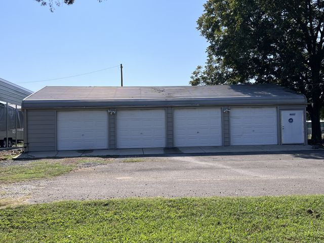 125 Dixon Ln, Jasper, TN 37347