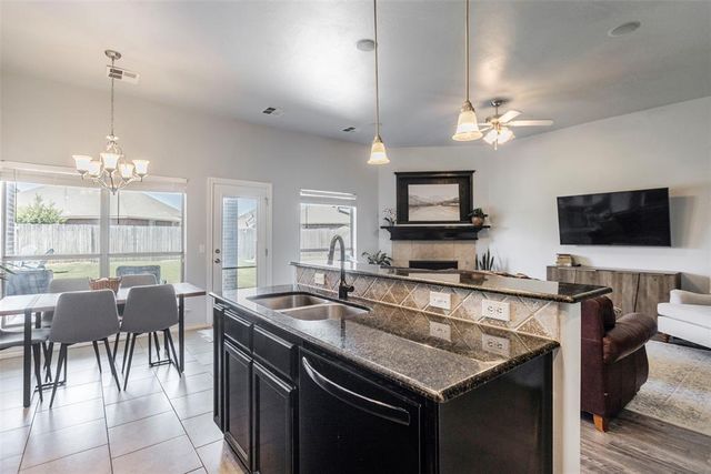1801 Woody Lane, Edmond, OK 73003