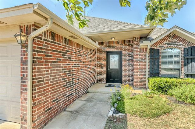 1801 Woody Lane, Edmond, OK 73003