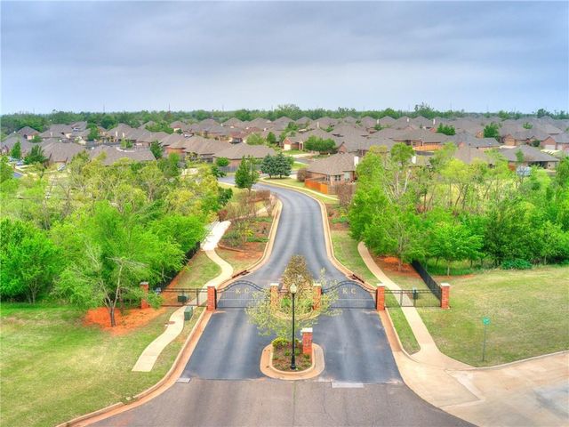 1801 Woody Lane, Edmond, OK 73003