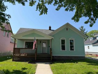 1214 Gillett Street, Port Huron, MI 48060