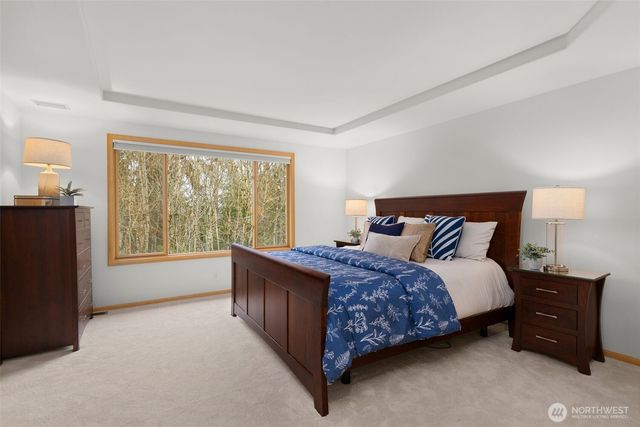 16880 SE 56th Place, Bellevue, WA 98006