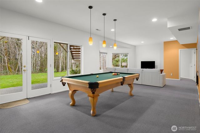 16880 SE 56th Place, Bellevue, WA 98006