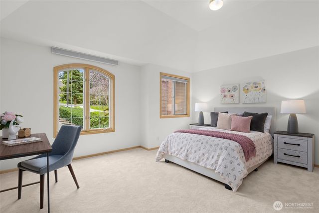 16880 SE 56th Place, Bellevue, WA 98006