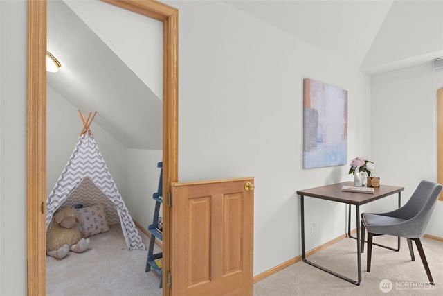 16880 SE 56th Place, Bellevue, WA 98006