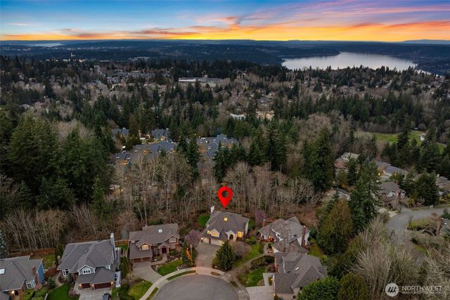 16880 SE 56th Place, Bellevue, WA 98006