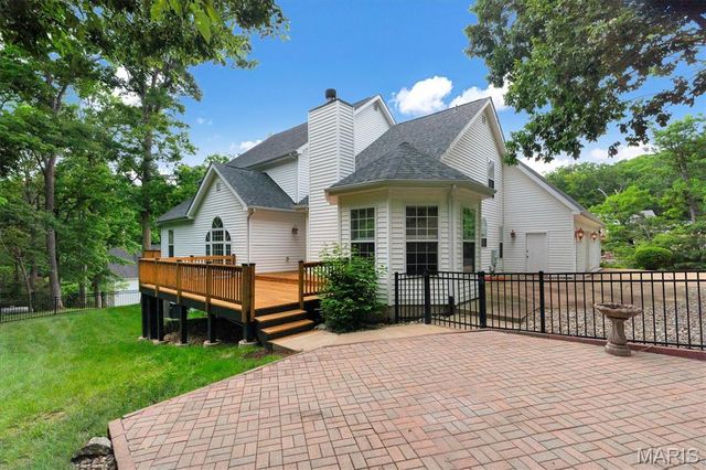 144 Cherokee Court, Pacific, MO 63069