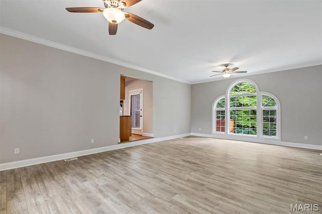 144 Cherokee Court, Pacific, MO 63069