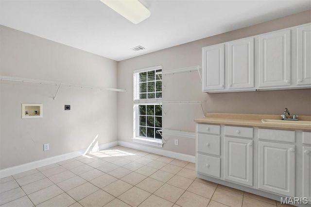 144 Cherokee Court, Pacific, MO 63069