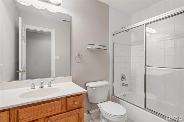 144 Cherokee Court, Pacific, MO 63069