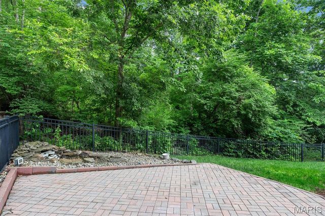144 Cherokee Court, Pacific, MO 63069