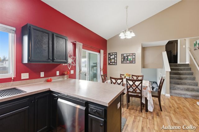 364 Prairie Run Drive, Cedar Springs, MI 49319