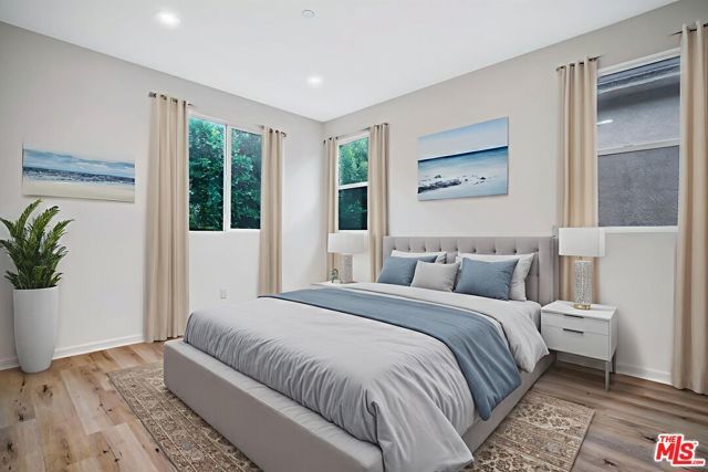 15215 W Fred Way, Van Nuys (los Angeles), CA 91405