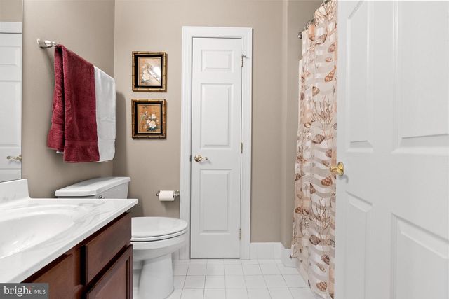 2240 WENTZ LN, Schwenksville, PA 19473