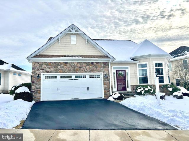 2240 WENTZ LN, Schwenksville, PA 19473