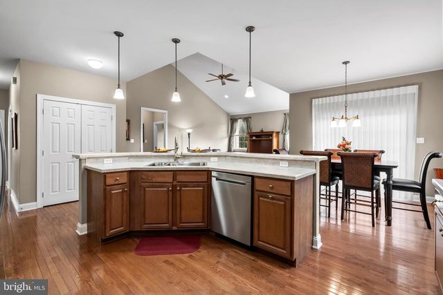 2240 WENTZ LN, Schwenksville, PA 19473