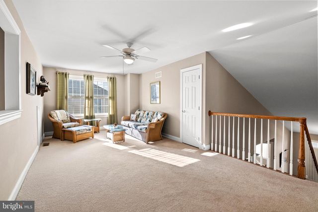 2240 WENTZ LN, Schwenksville, PA 19473