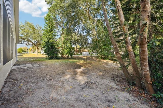 703 HARVARD COURT, Eustis, FL 32726