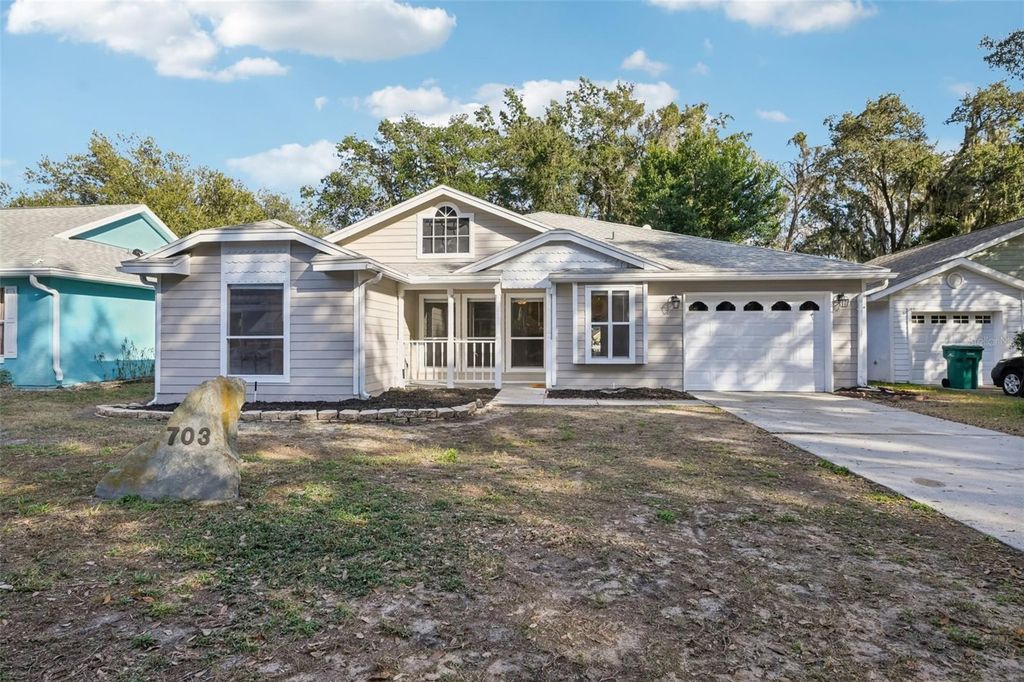 703 HARVARD COURT, Eustis, FL 32726
