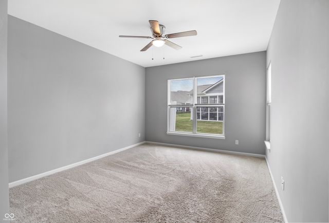 6582 Giles Boulevard, Whitestown, IN 46075