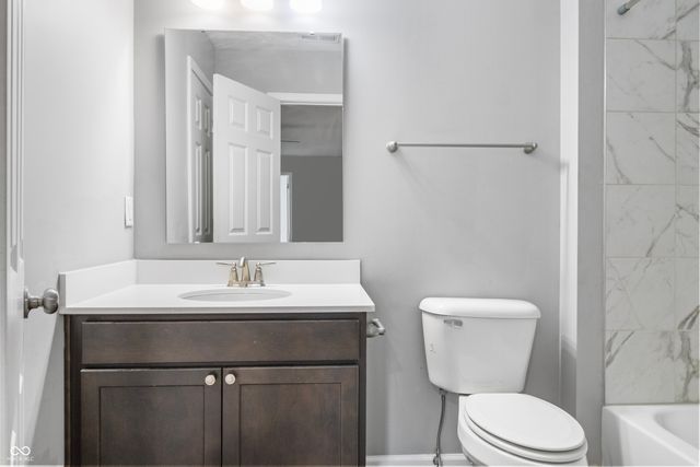 6582 Giles Boulevard, Whitestown, IN 46075