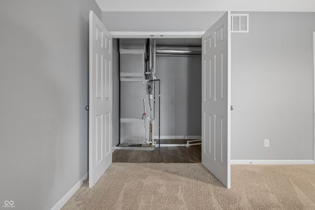 6582 Giles Boulevard, Whitestown, IN 46075