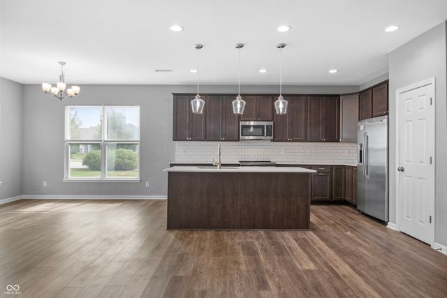 6582 Giles Boulevard, Whitestown, IN 46075