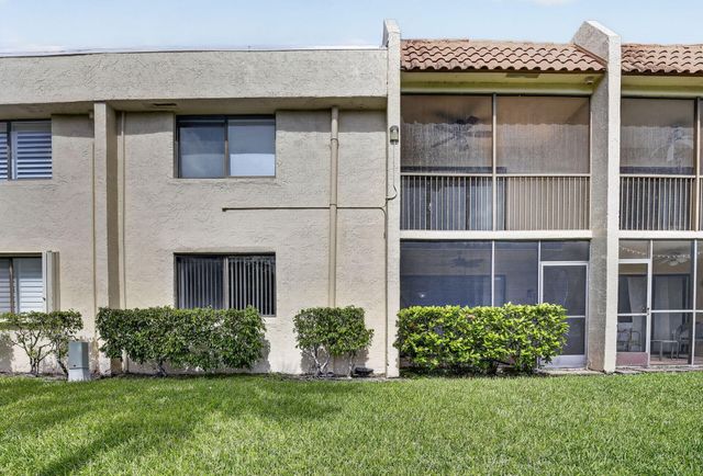 410 Lakeview Drive 103, Weston, FL 33326