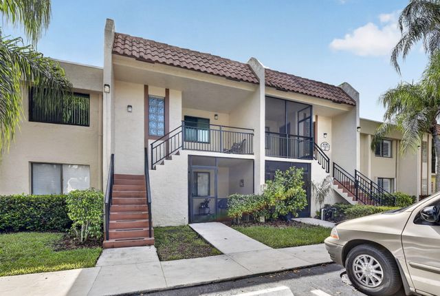 410 Lakeview Drive 103, Weston, FL 33326