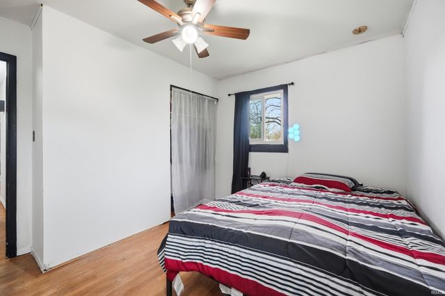 2822 Barnhart Avenue, Fort Wayne, IN 46805