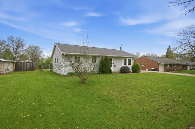 2822 Barnhart Avenue, Fort Wayne, IN 46805