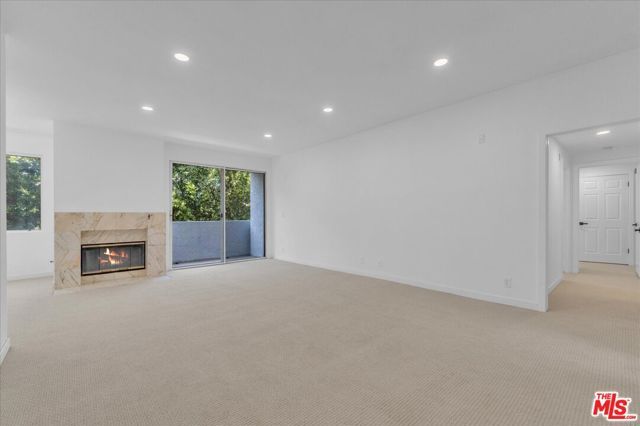 10465 Eastborne Avenue 206, Los Angeles, CA 90024