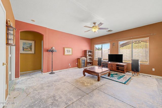 2606 E LA COSTA Drive, Chandler, AZ 85249