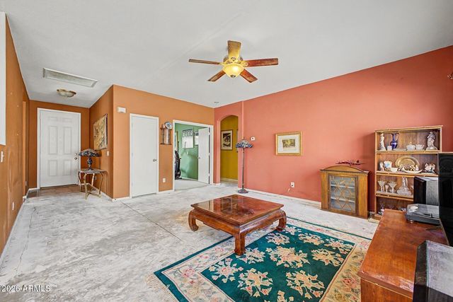 2606 E LA COSTA Drive, Chandler, AZ 85249