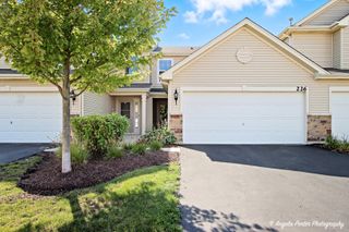 226 Wildmeadow Lane, Woodstock, IL 60098