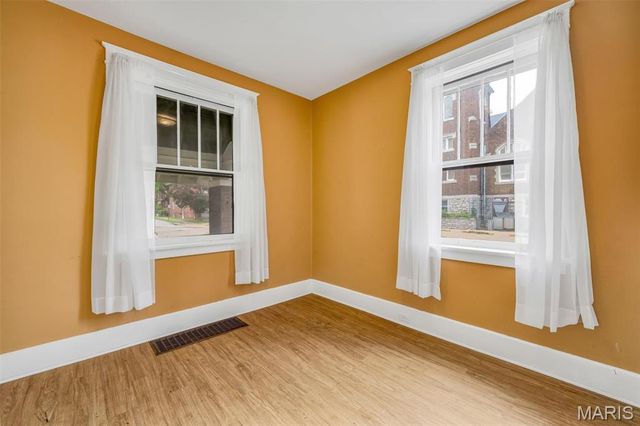 2312 Bellevue Avenue, Maplewood, MO 63143