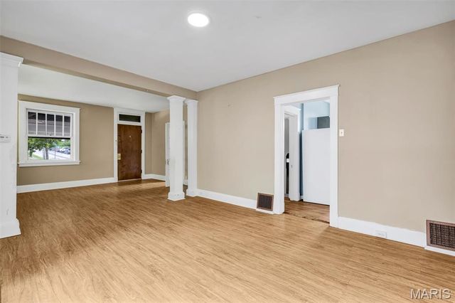 2312 Bellevue Avenue, Maplewood, MO 63143