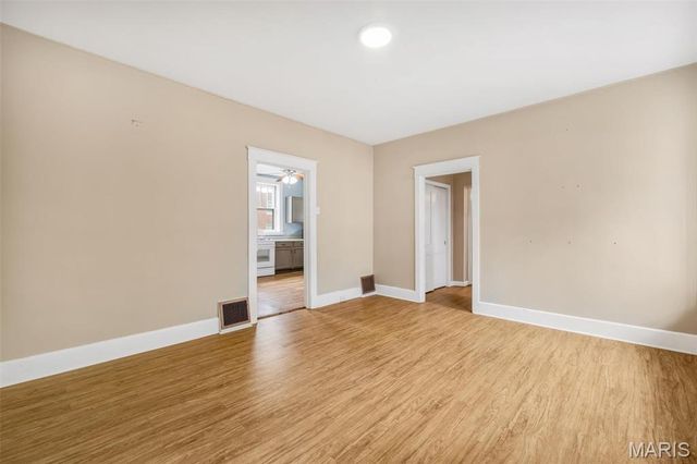2312 Bellevue Avenue, Maplewood, MO 63143