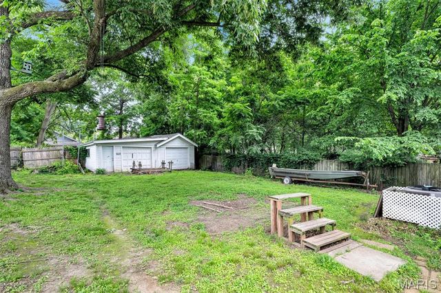 2312 Bellevue Avenue, Maplewood, MO 63143