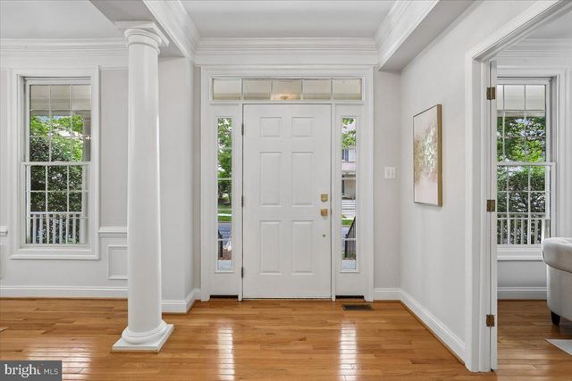 311 WATKINS CIR, Rockville, MD 20850